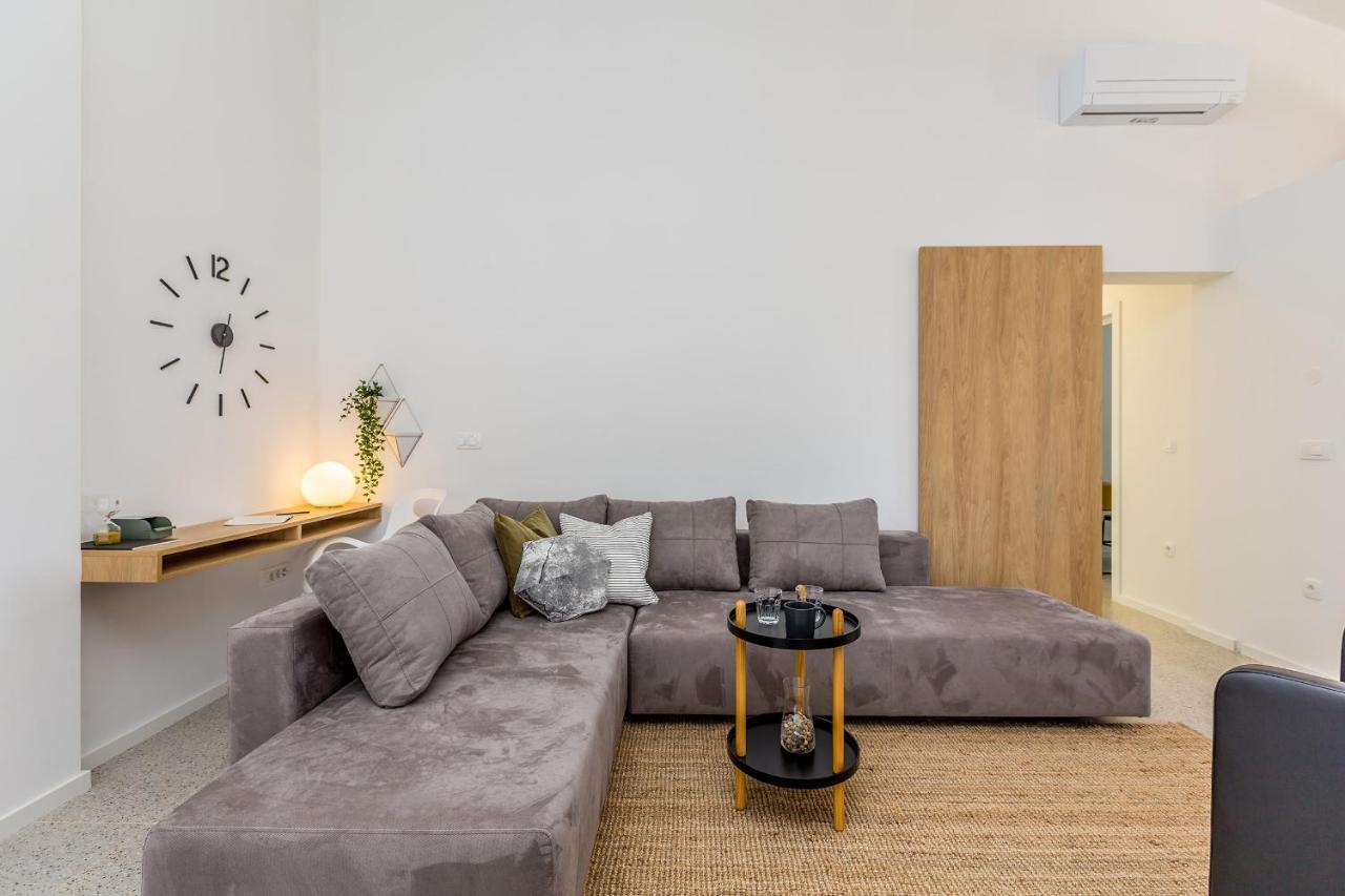Apartment Laurus Salatić Екстериор снимка
